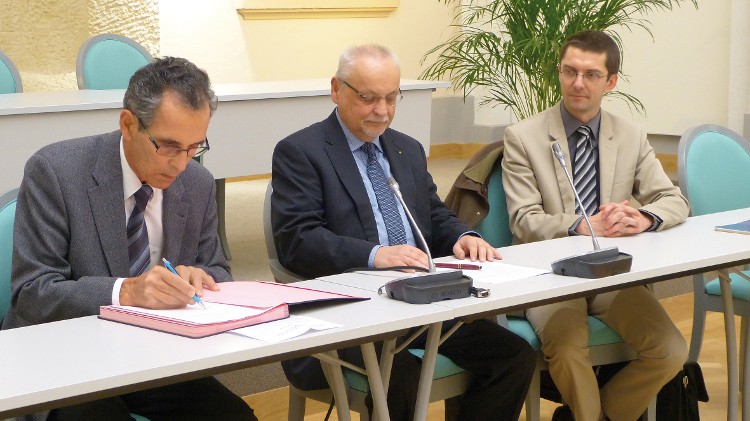 De gauche à droite : Michel Pacaud (SITEAM), Bernard Echalier (CCI) et Laurent Tessier (Agence de l'eau)