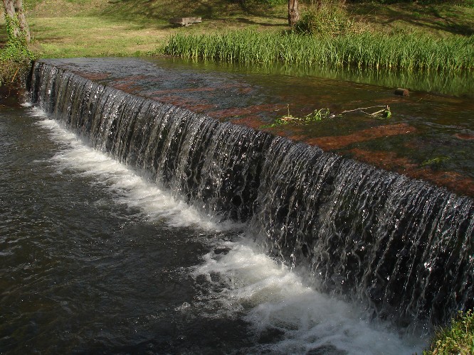 Represa no río Arteixo