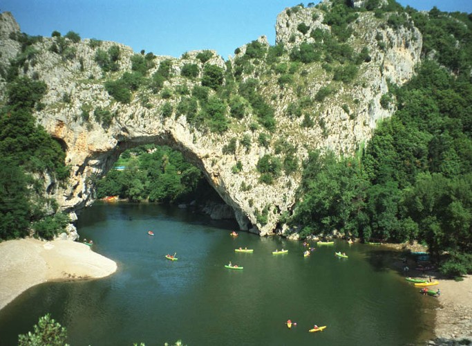 Ardèche - Pont d'Arc - wikimedia