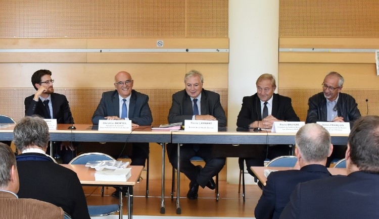 Yannick PREBAY, agence de l'eau, Christian MONTEIL, Président du Conseil départemental 74, Pierre LAMBERT, Préfet 74, Pierre BRUYÈRE, Président du SILA, Gilles FRANÇOIS, Président du Comité de bassin Fier & Lac d’Annecy©Gw P SILA