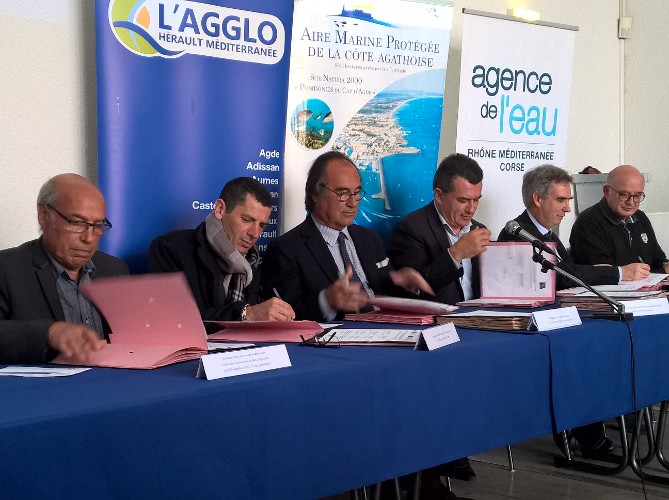 Les signataires de l'accord-cadre