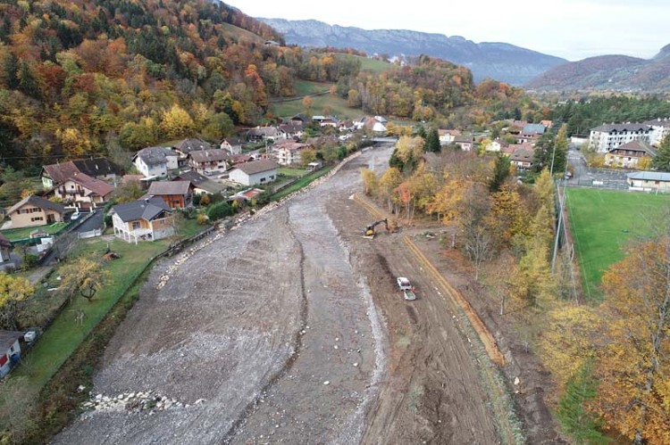 la rivière Saint-Ruph-Glière-Eau morte